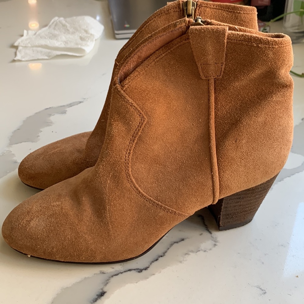 A6 Women's Ash Spiral Brown Suede Leather Ankle Booties US Size 6 GUC